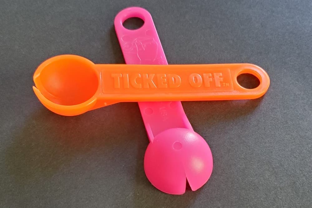 5 Tick Removal Tools (and How to Use Them) Great Pet Care