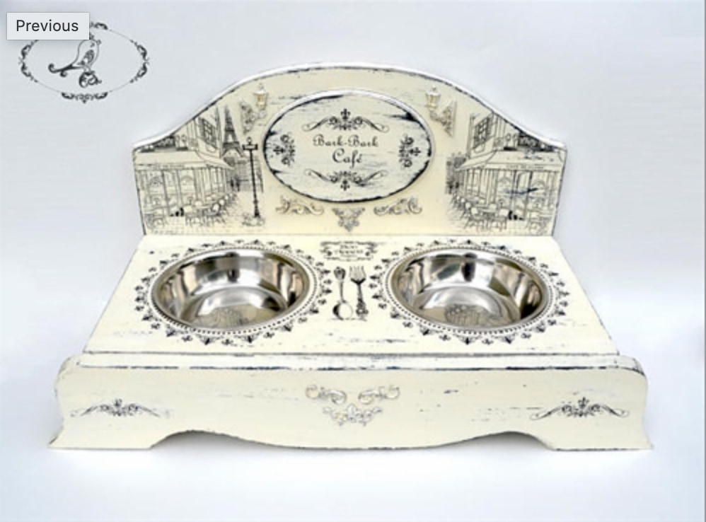 French style dog feeder