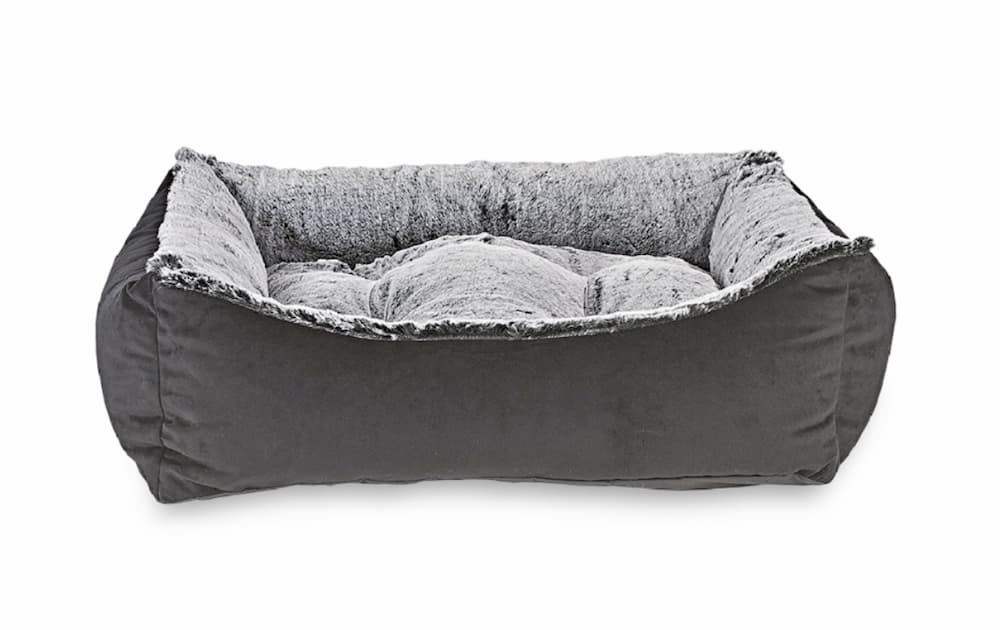 Royal Sterling Faux Fur Scoop Bed